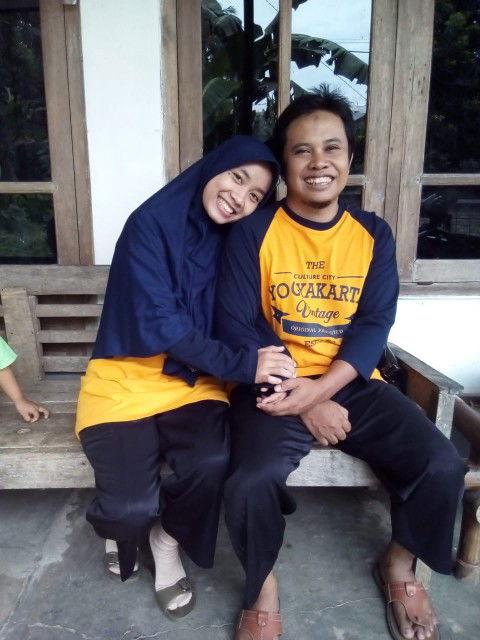 Nisita Dwi Riyani profile icon