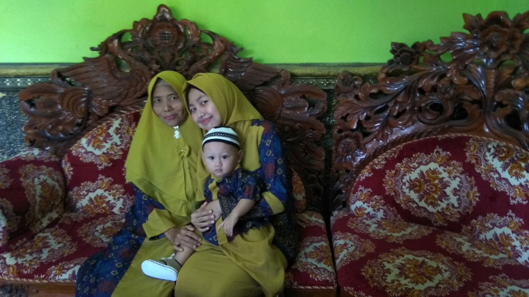 Ilmi Dhini profile icon