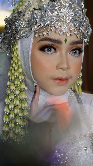 Rani Noviyanti profile icon