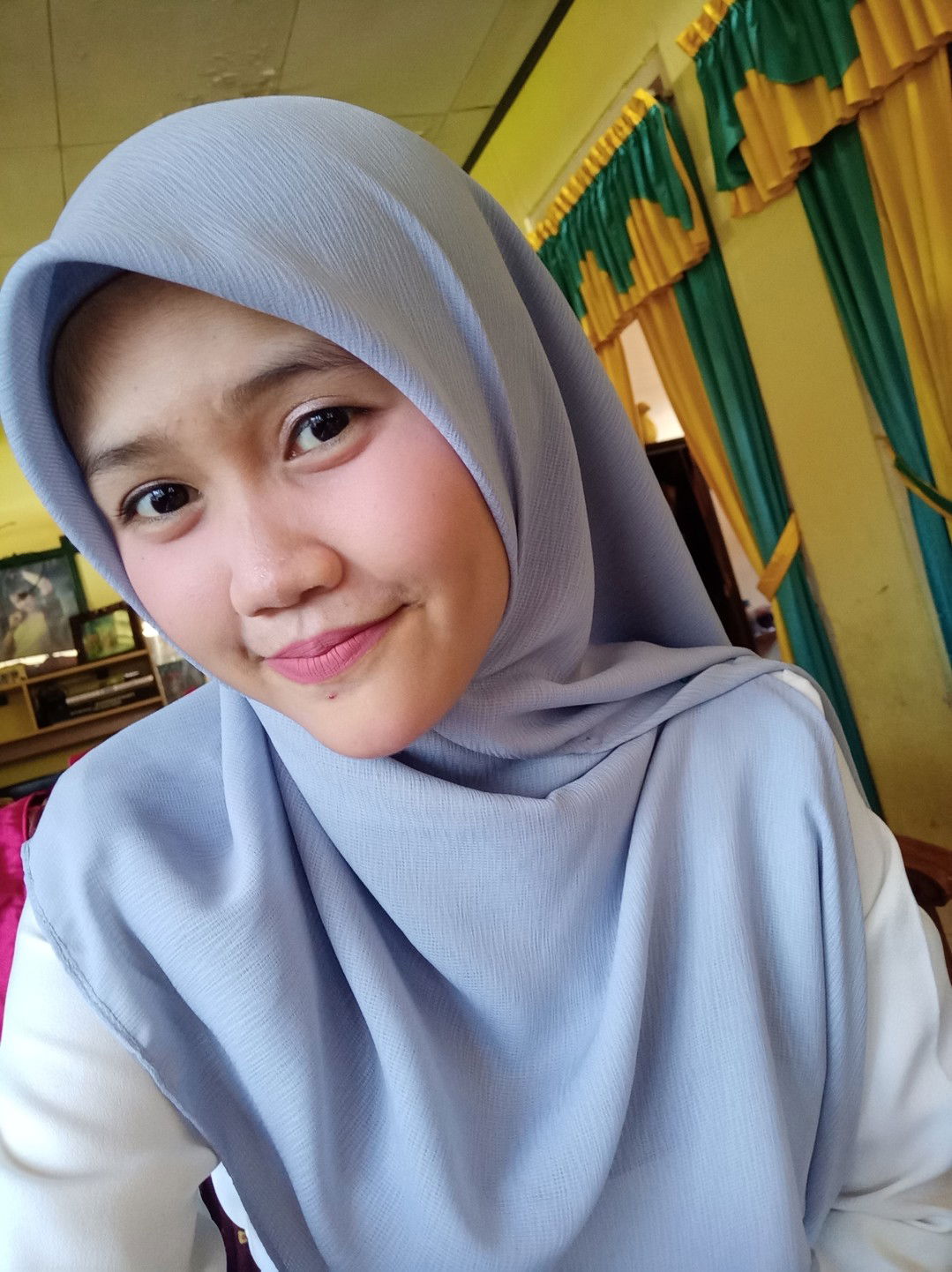 Reyka Oktaviani profile icon