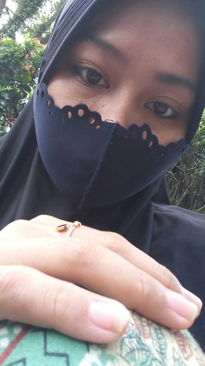 Nur Rahmawati profile icon