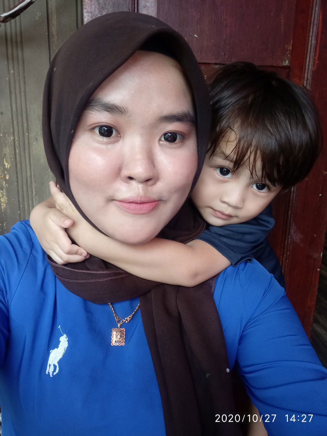 Sue Suri'azrin profile icon