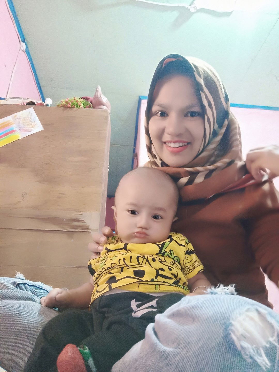 novi nurmila sari profile icon