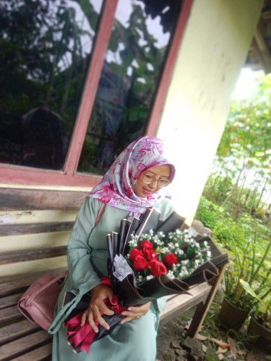 sekti fitriyanti profile icon