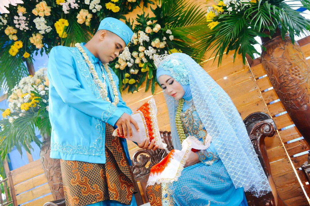 Dika Pratiwi Adi Putri profile icon