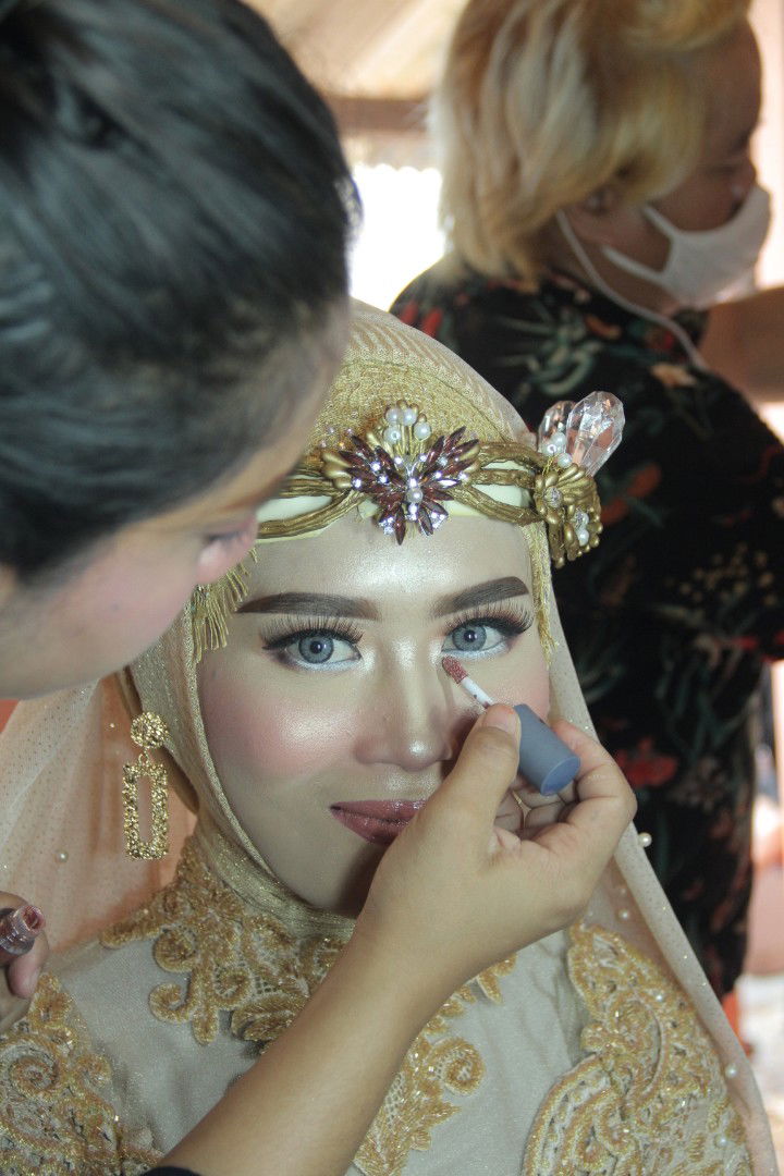 Dewi Rismayani profile icon