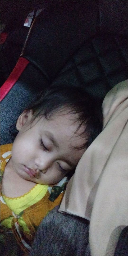 azida choirin nisa profile icon