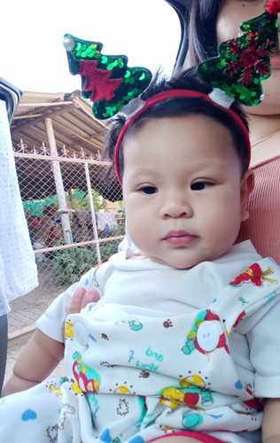 เด็กน้อย