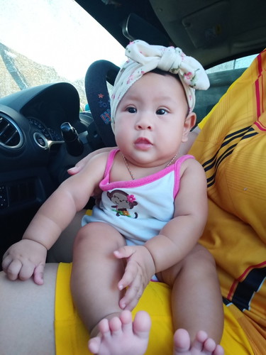 น้องอันดา.