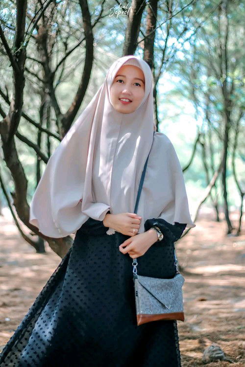 Rianna Anggreini profile icon