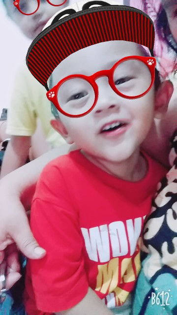 Dini Adnan profile icon