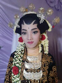 Siti Ratinah profile icon