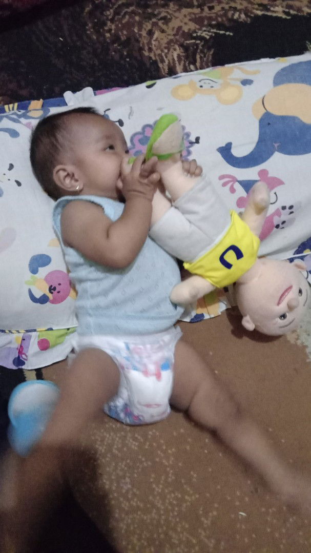 Ayu Yulia profile icon