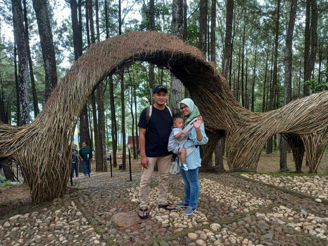 ari susanti profile icon