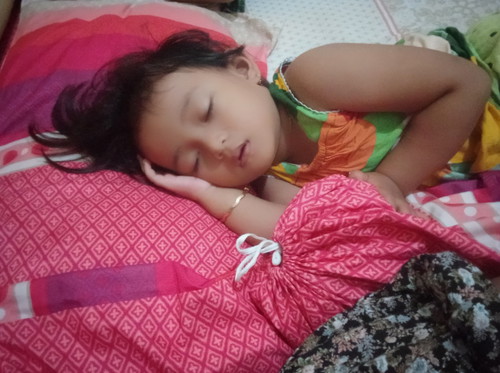 Galau bocil gak makan dari kemarin" 🥺