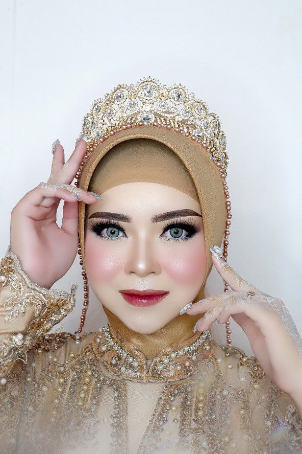 Febi Asti Maharyani profile icon