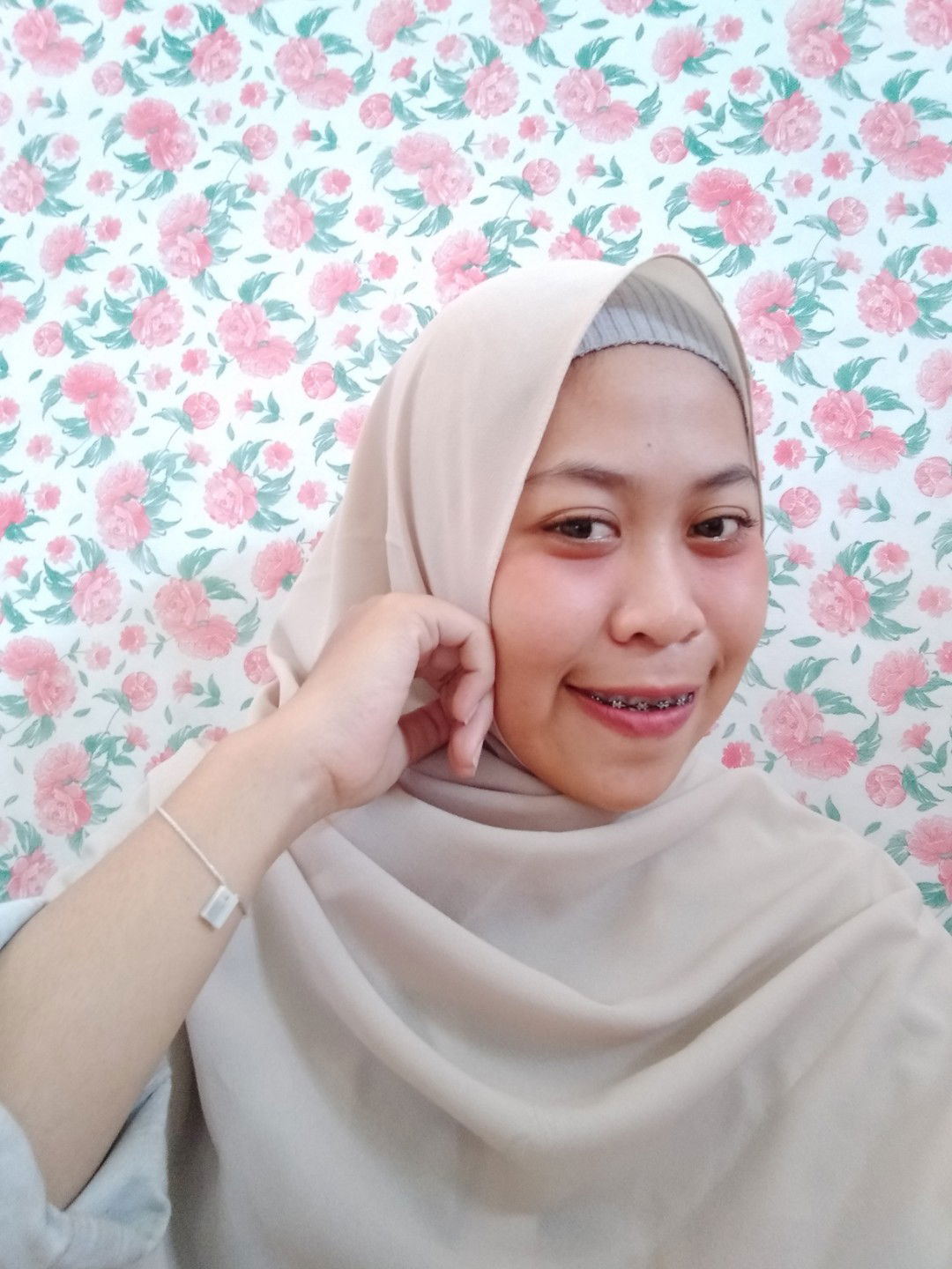 Indah Sisi profile icon