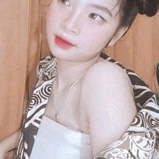 debby nurriva profile icon