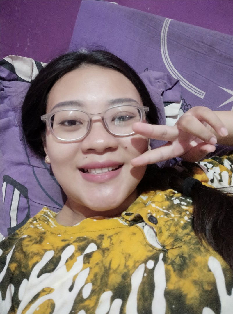 dyah ayu profile icon