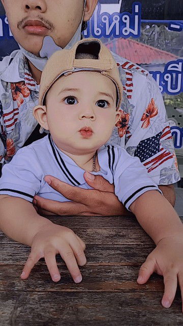 Mook Suttida profile icon