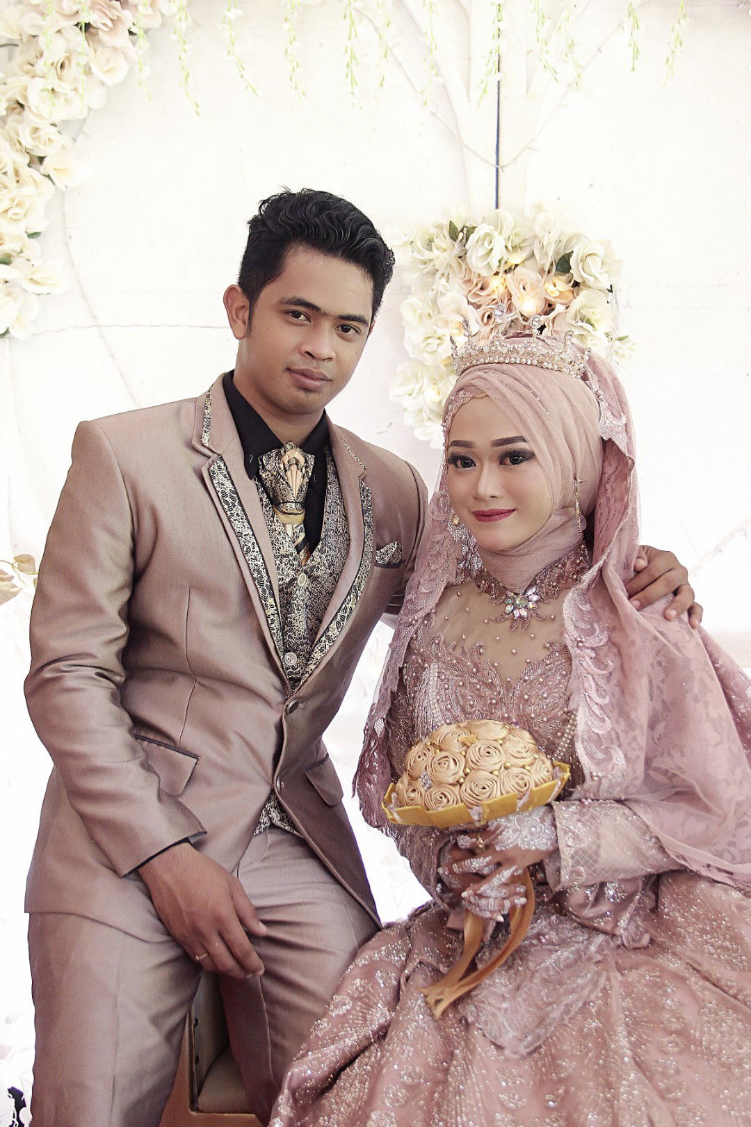 Gusti Eka profile icon