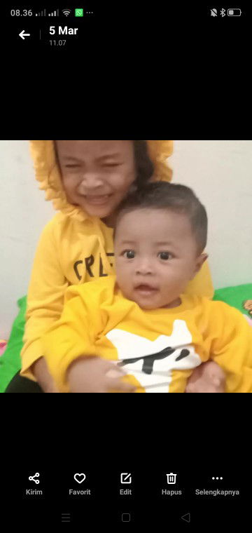 Sulis Tia wati profile icon