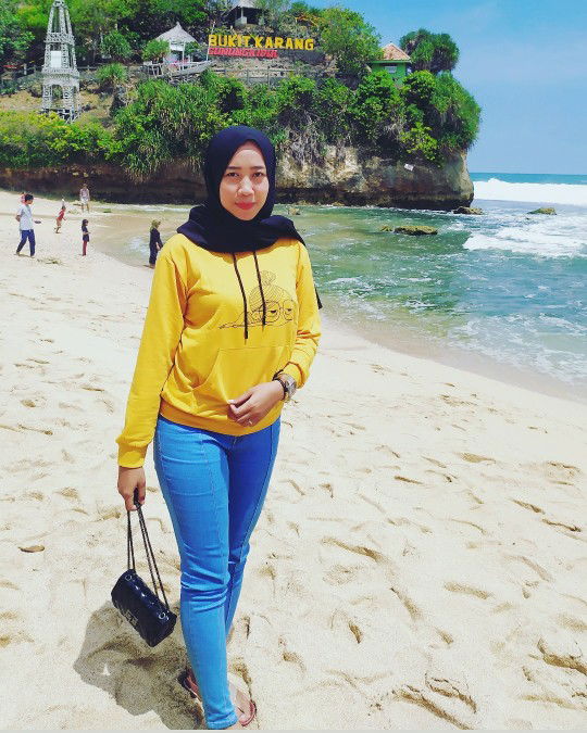 Novia Nops profile icon