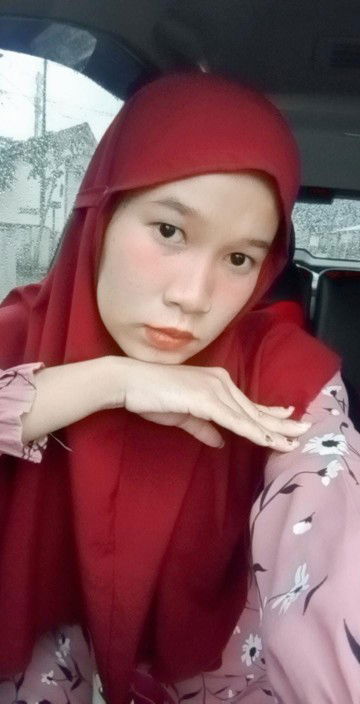 tri maria indriyani profile icon