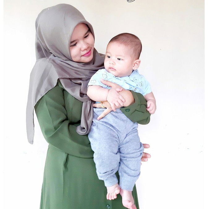 yuana Sari profile icon