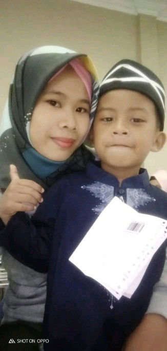 Uum Umaroh profile icon