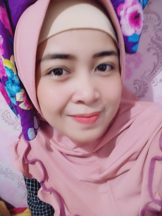 Indah Ncy profile icon