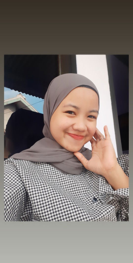 Desi Ratna profile icon