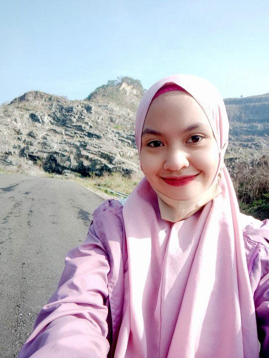 Siti Firdaus Nurjanah profile icon