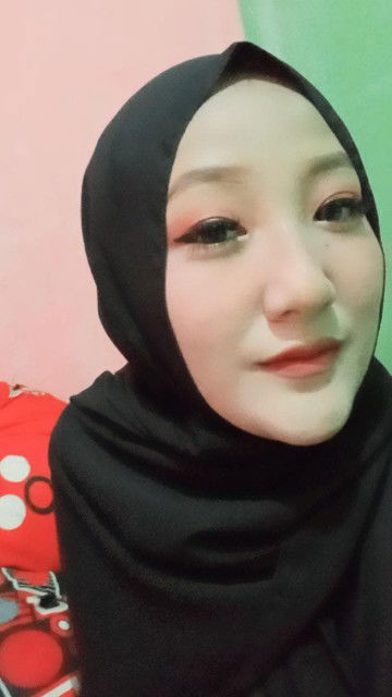 phutri Tantyanna profile icon