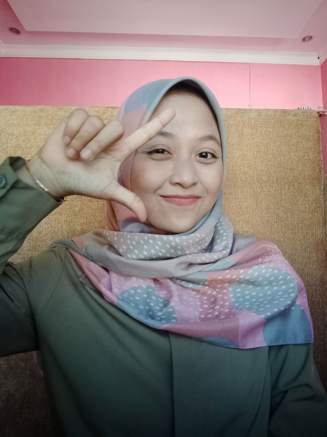 lita novianti profile icon