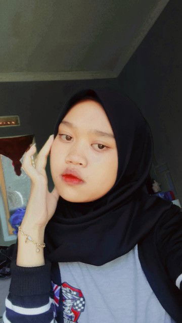 Depi nur anggraeni profile icon