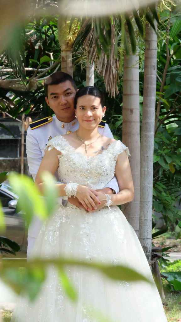 F Faiiz Chumsakul profile icon