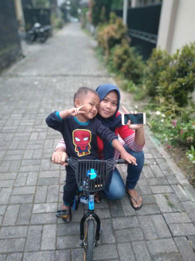 Siti Fadilah profile icon