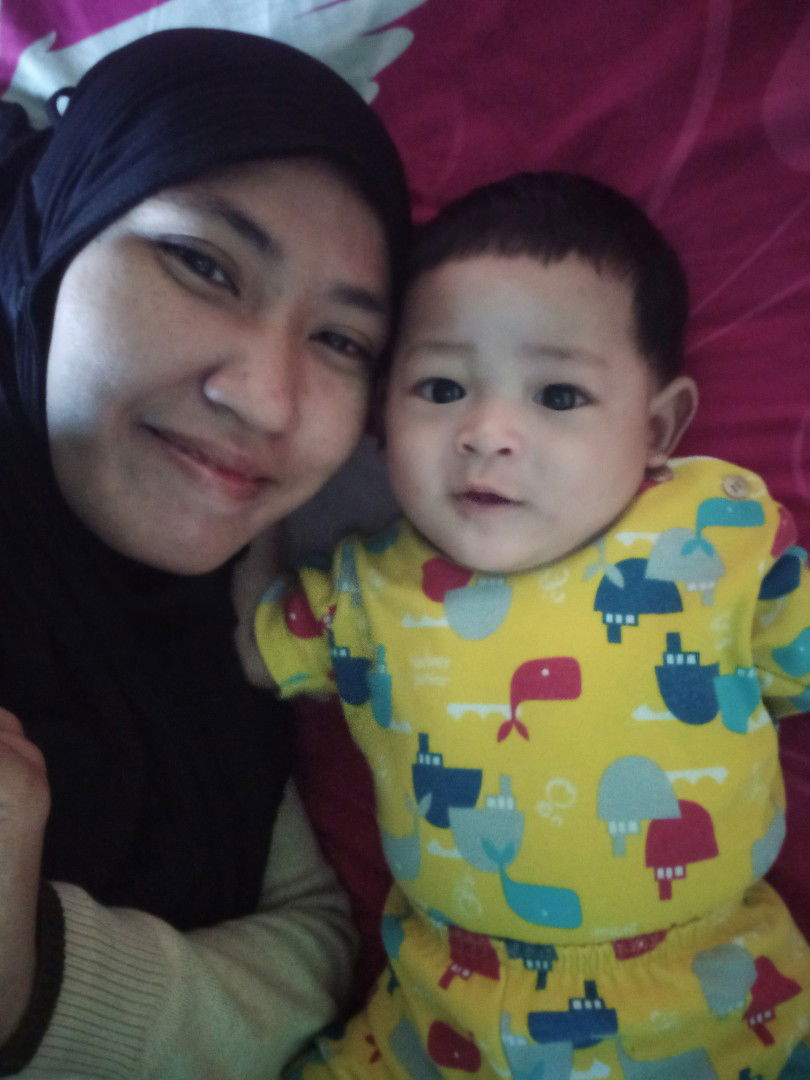 Eka Pertiwi profile icon