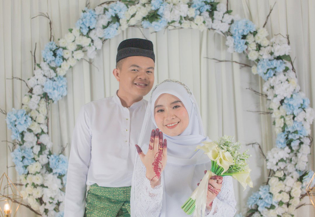 Huda Normahira profile icon