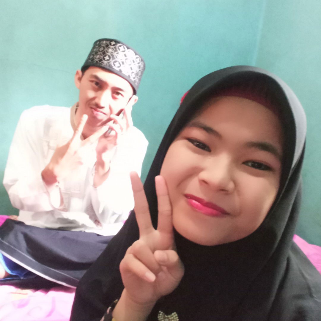 Elawati Elawati profile icon