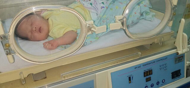 Alhamdulilah telah lahir babyku cewek bb 3,6 kg, Tinggi 50,,lebih cepat dr hpl 8 juni 20