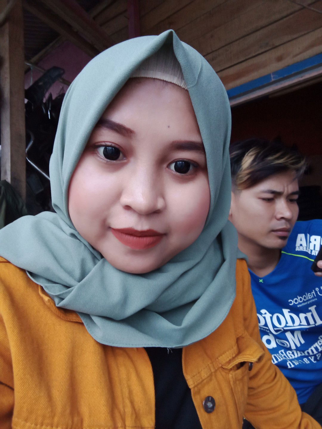 erni mardiana profile icon