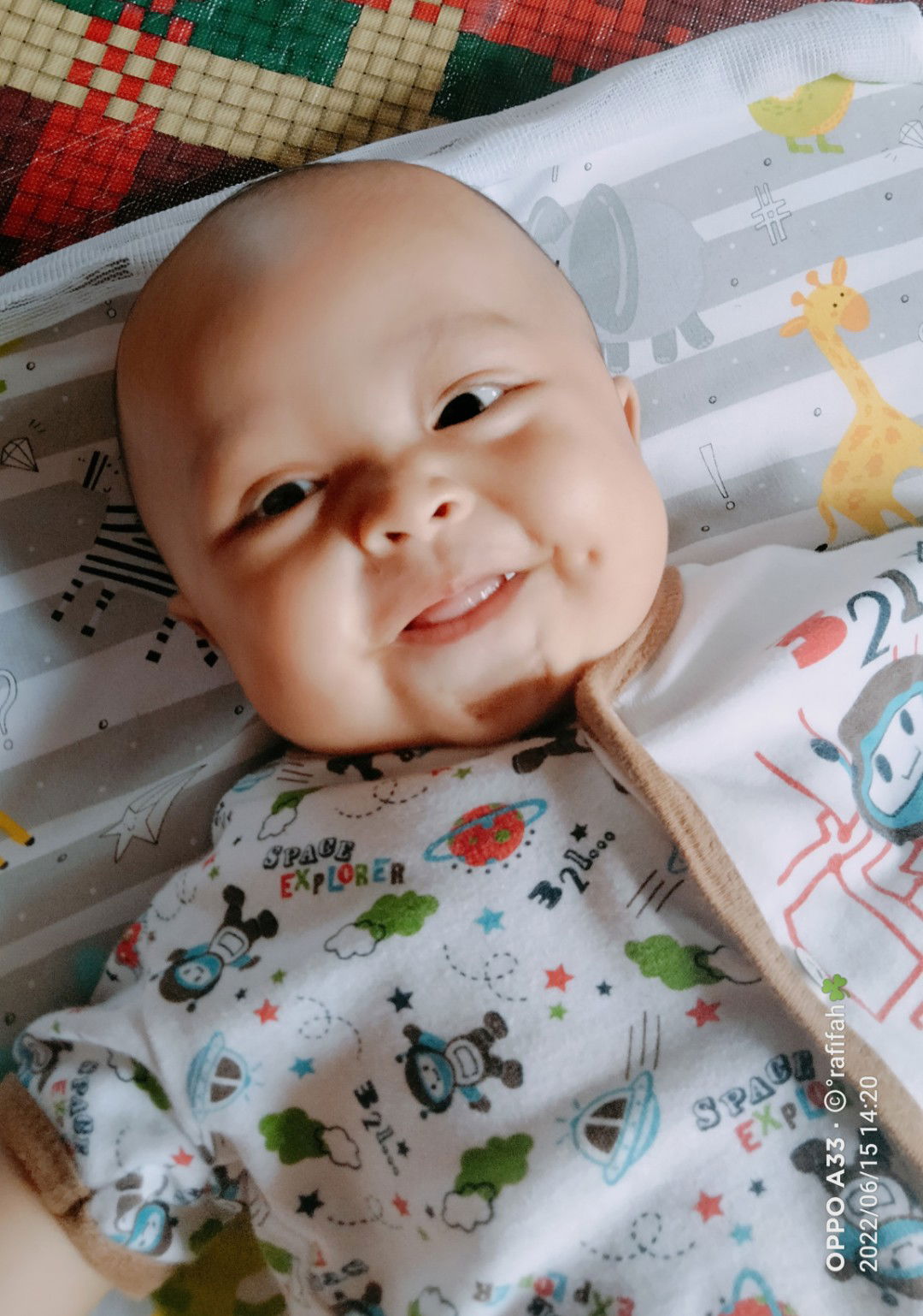 nindi amalia profile icon