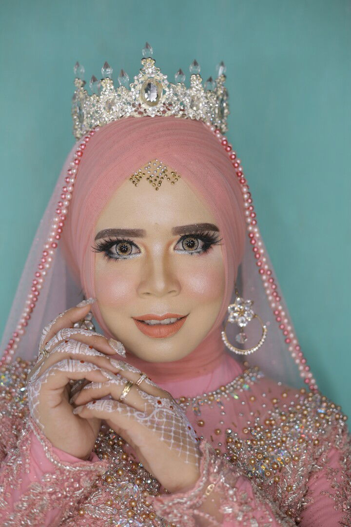 Ana Muharomah profile icon