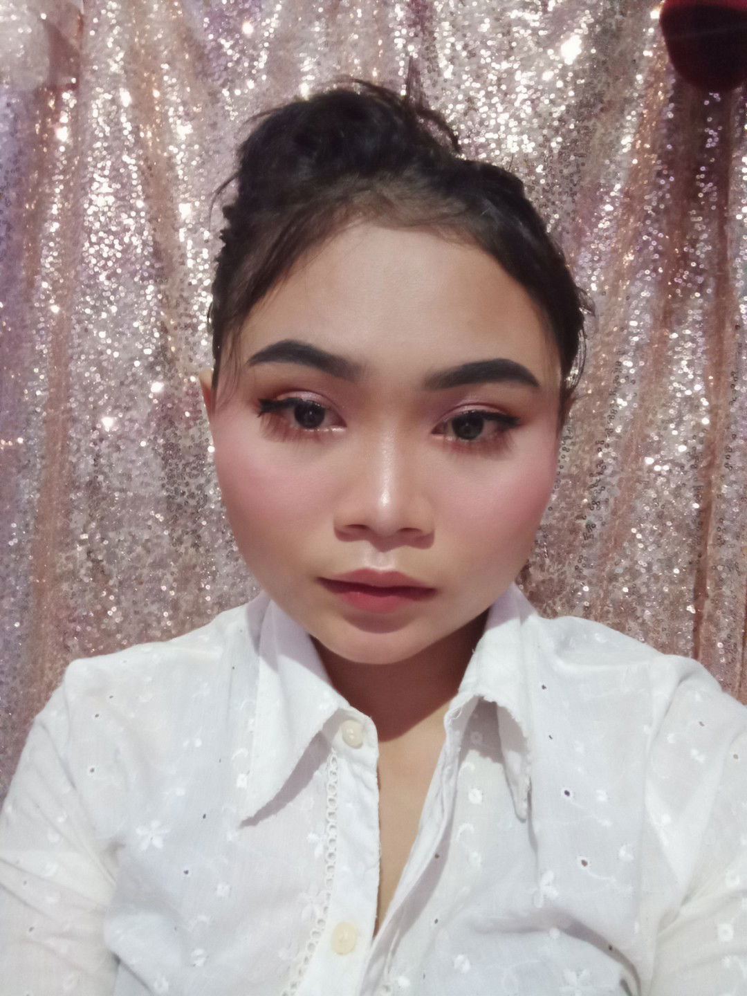 Lolita Anggraini profile icon