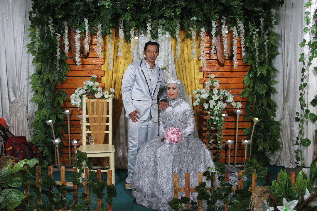 Dewi Sri Rejeki profile icon