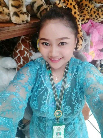 Halimatus zuhroh profile icon