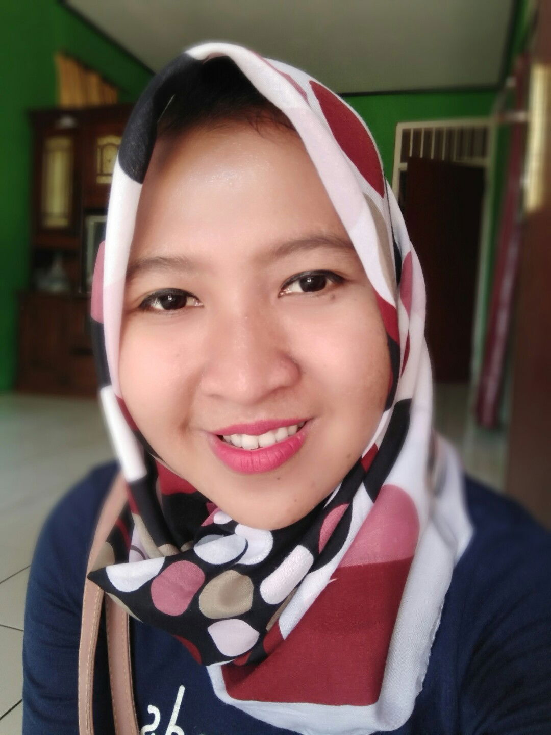 neneng safitri profile icon