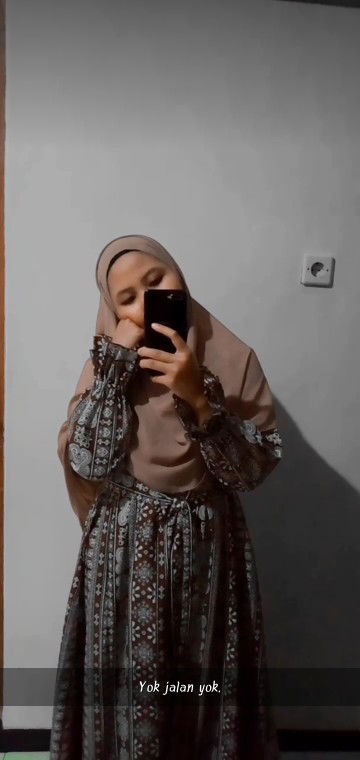 F Zahro profile icon